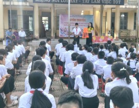 Tuyên truyền phòng chống đuối nước và xâm hại trẻ em tại Trường TH&THCS Tân Lợi